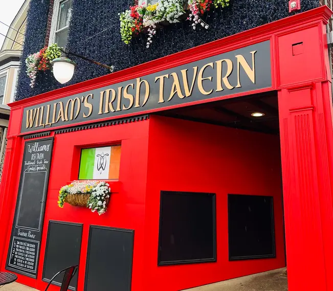 William's Irish Tavern Front